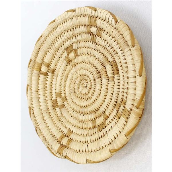Tohono O'odham Coyote Track Flat Basket