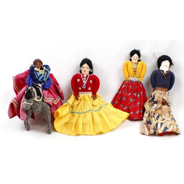 4 Native American Navajo Cloth Dolls