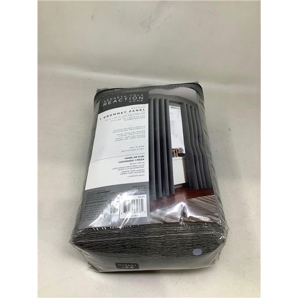 Kenneth Cole Reaction Gotham grommet panel 52x95 inch NEW