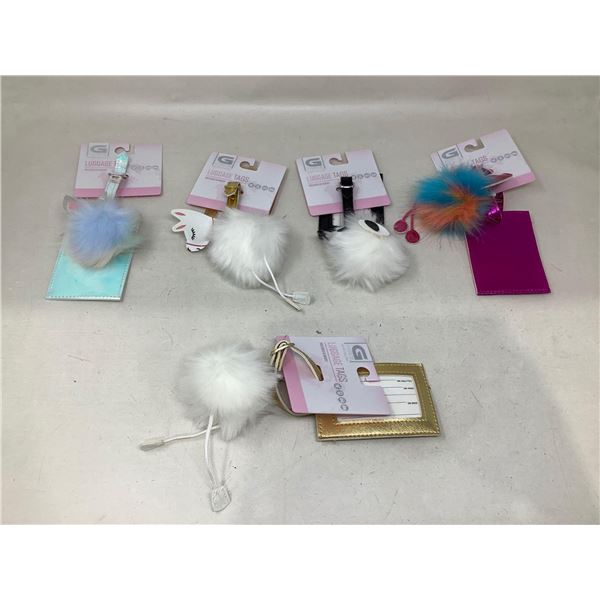 Lot of 6 fluffy cool luggage tags