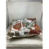 Image 1 : Thro Studio NEW set of 2 toss pillows floral fall