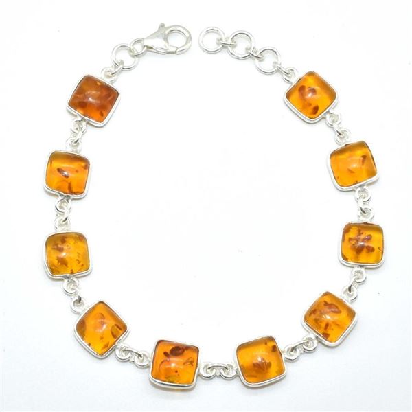 Silver Reconstitued Amber(6.7ct) Bracelet (~weight 6.7g), Suggested Retail Value $400