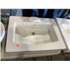 Image 1 : American Standard Porcelain Sink (18in x 23 1/2in)