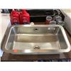Image 1 : Stainless Steel Sink (11in x 19in)