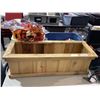 Image 1 : Wooden Planter (13in x 34in x 10 1/2in)