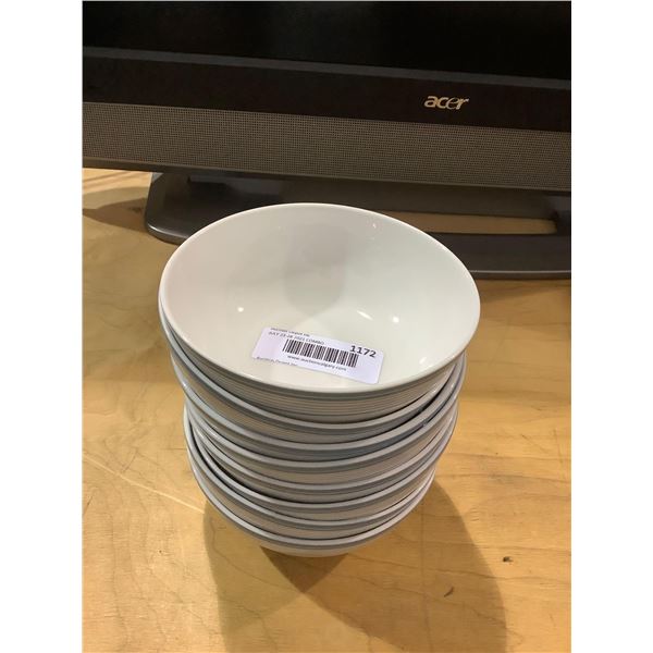 Royal Doulton Porcelain Bowls Lot of 8 (1 cracked bowl)