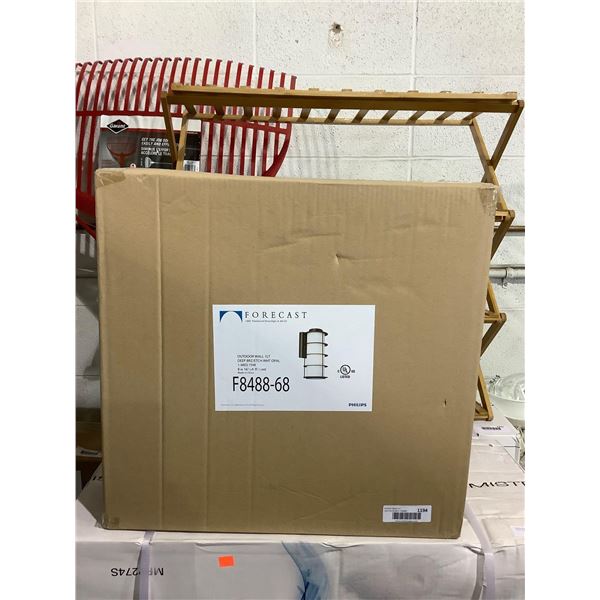 Philips Forecast Outdoor Wall LED Mount Lamp