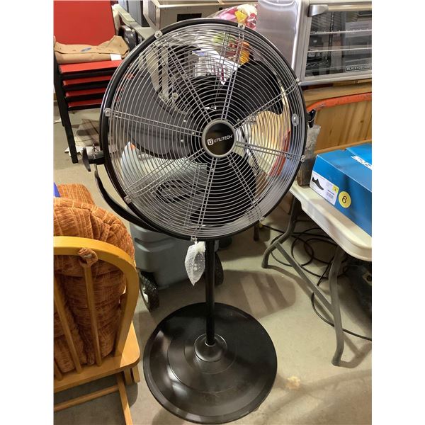 Utilitech 20in Heavy Duty Steel Outdoor Pedestal Fan (In Box)