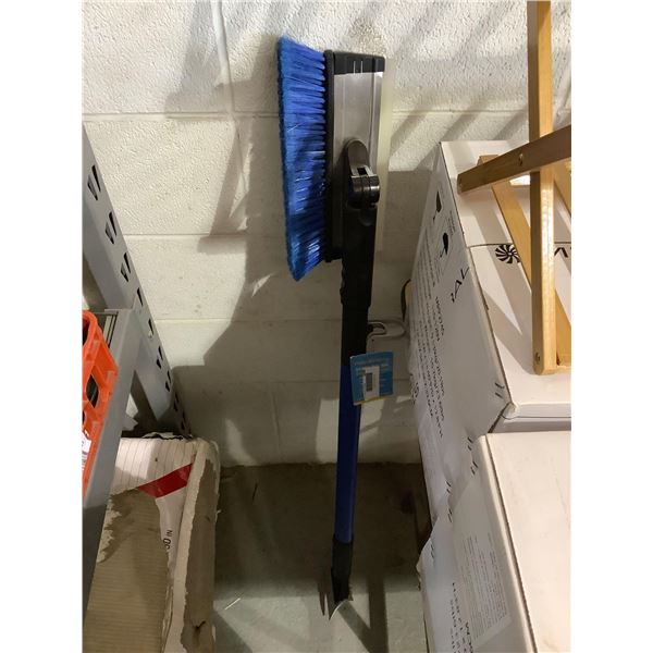 Polar Xtreme Snow Brush