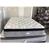 Image 2 : Queen Size Euro Top Mattress Floor Model