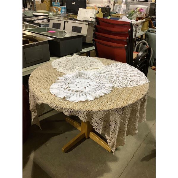 Wooden Round Table (42in x 42in x 30 1/2in)