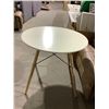 Image 1 : Homy Casa Round Dining Table (80cm x 80cm x 71.5cm)