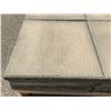 Image 2 : Sidewalk Blocks Concrete Lot of 4 x (24in x 24in x 1 1/2in)