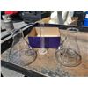 Image 2 : 2 glass flasks 2800 ml each and test tube