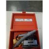 Image 2 : BLACK AND DECKER DUAL ACTION SANDER KIT