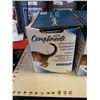 Image 2 : 2 BOXES OF CAT LITTER AND BOX OF FRISKIES WET CAT FOOD BB 2022