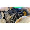 Image 3 : TOWABLE SEED SPREADER AND 2 BERRY PICKING SCOOPS