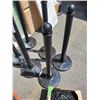 Image 3 : 6 plastic stantions and 200' of plastic chain