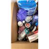 Image 3 : BOX OF BEAUTY SUPPLIES