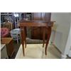 Image 2 : ITALIAN INLAY MUSICAL STORAGE END TABLE