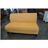 Image 1 : YELLOW BUTTONBACK UPHOLSTERED BENCH