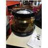 Image 2 : Nuwave infrared air fryer and honeywell humidifier both working