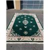 Image 2 : GREEN FRINGED AREA CARPET - 94 INCHES WIDE
