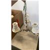 Image 2 : BOX OF CHANDELIERS