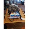 Image 1 : CAT BACKPACK, PEDI EGG ELECTRIC NAIL FILE AND TAI CHI DVD SET