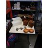 Image 1 : 2 metal planters with set of 4 wood canisters with lids