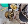 Image 8 : LOT OF METAL PLANTERS AND PLANTER STAND