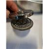 Image 8 : Aluminum cooking instruments with bag and 2  notorized seals