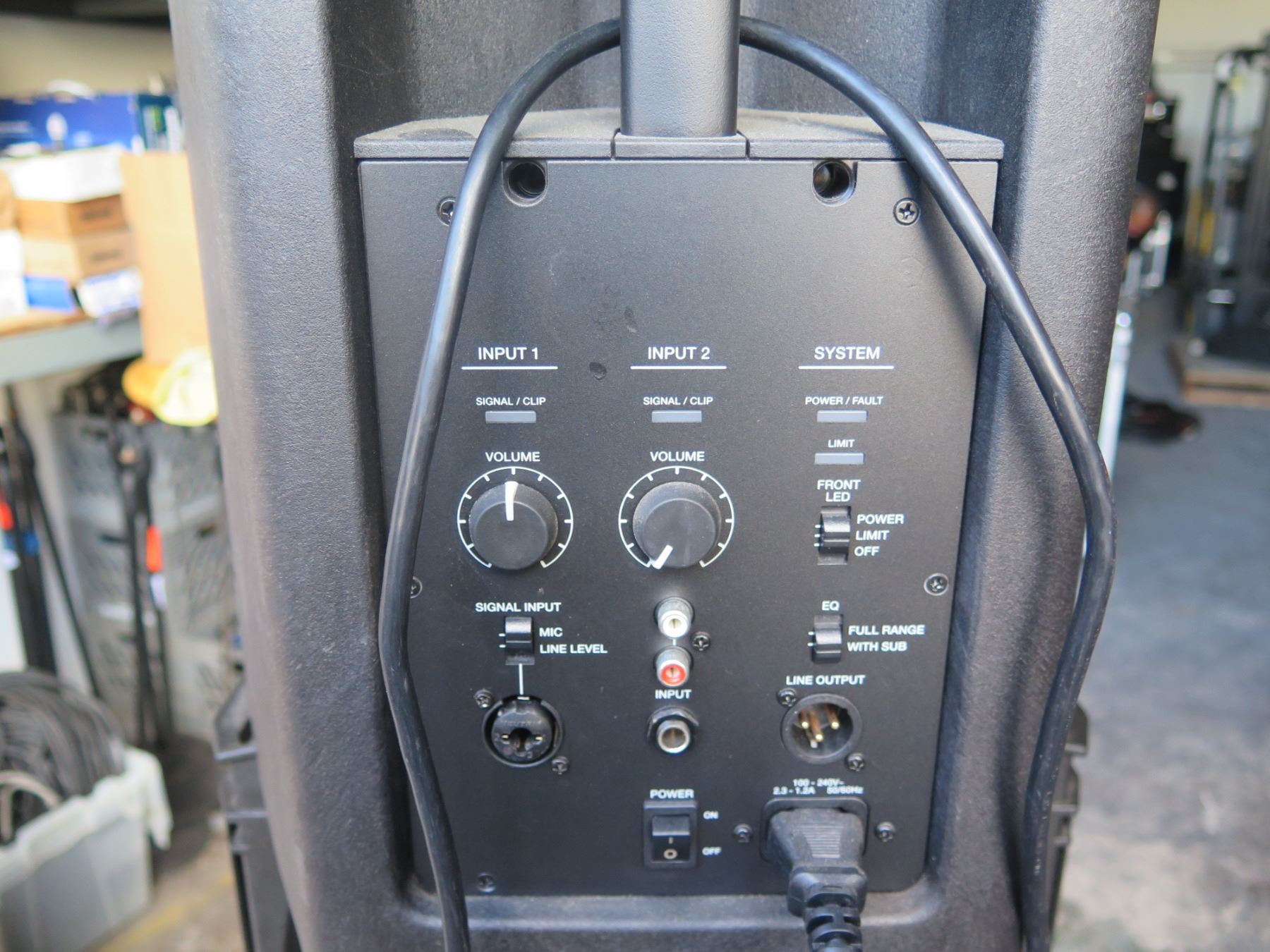 Demo: Bose Tower PA System, F1 Top Module + F1 Bass Module, (Retail $3000)