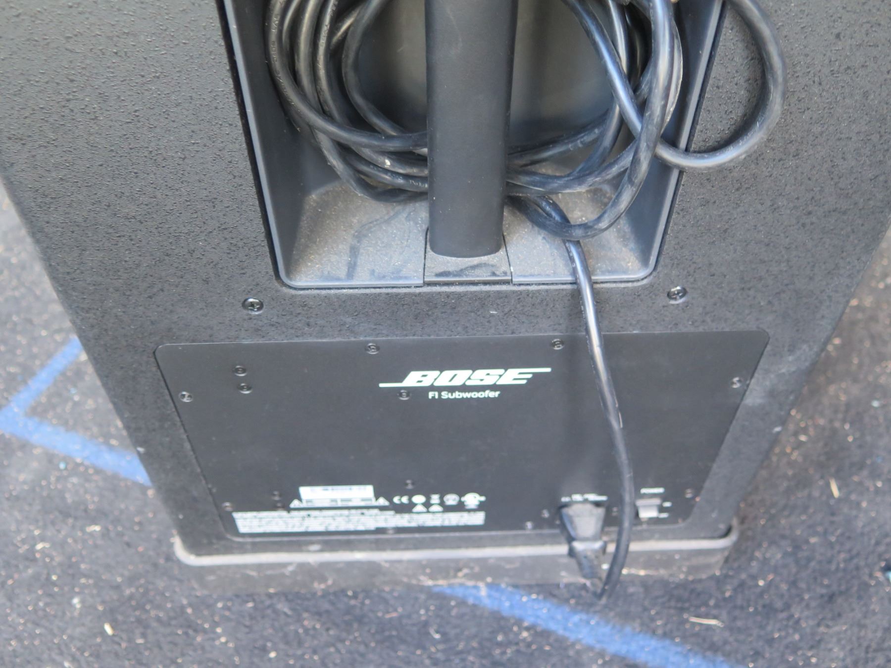 Demo: Bose Tower PA System, F1 Top Module + F1 Bass Module, (Retail $3000)