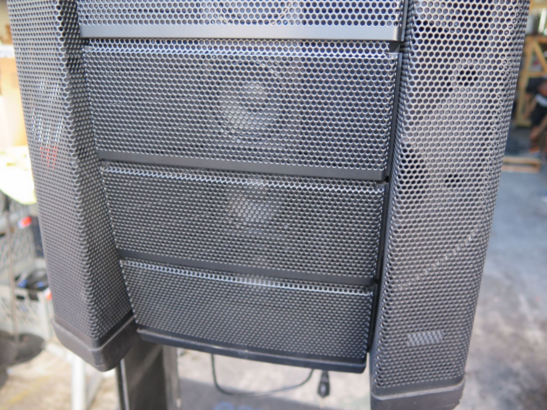 Demo: Bose Tower PA System, F1 Top Module + F1 Bass Module, (Retail $3000)
