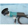 Image 2 : Makita 9557NB Angle Grinder Wheel Size 4-1/2"