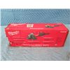 Image 2 : Milwaukee 6130-33 Small Angle Grinder 4-1/2" New in Box