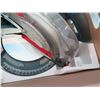 Image 8 : Bosch 3924 Cordless Compound Miter Saw 10" 24V New in Box