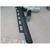 Image 8 : Hitachi NR83A5 Strip Nailer 3-1/4" (Returned Item)