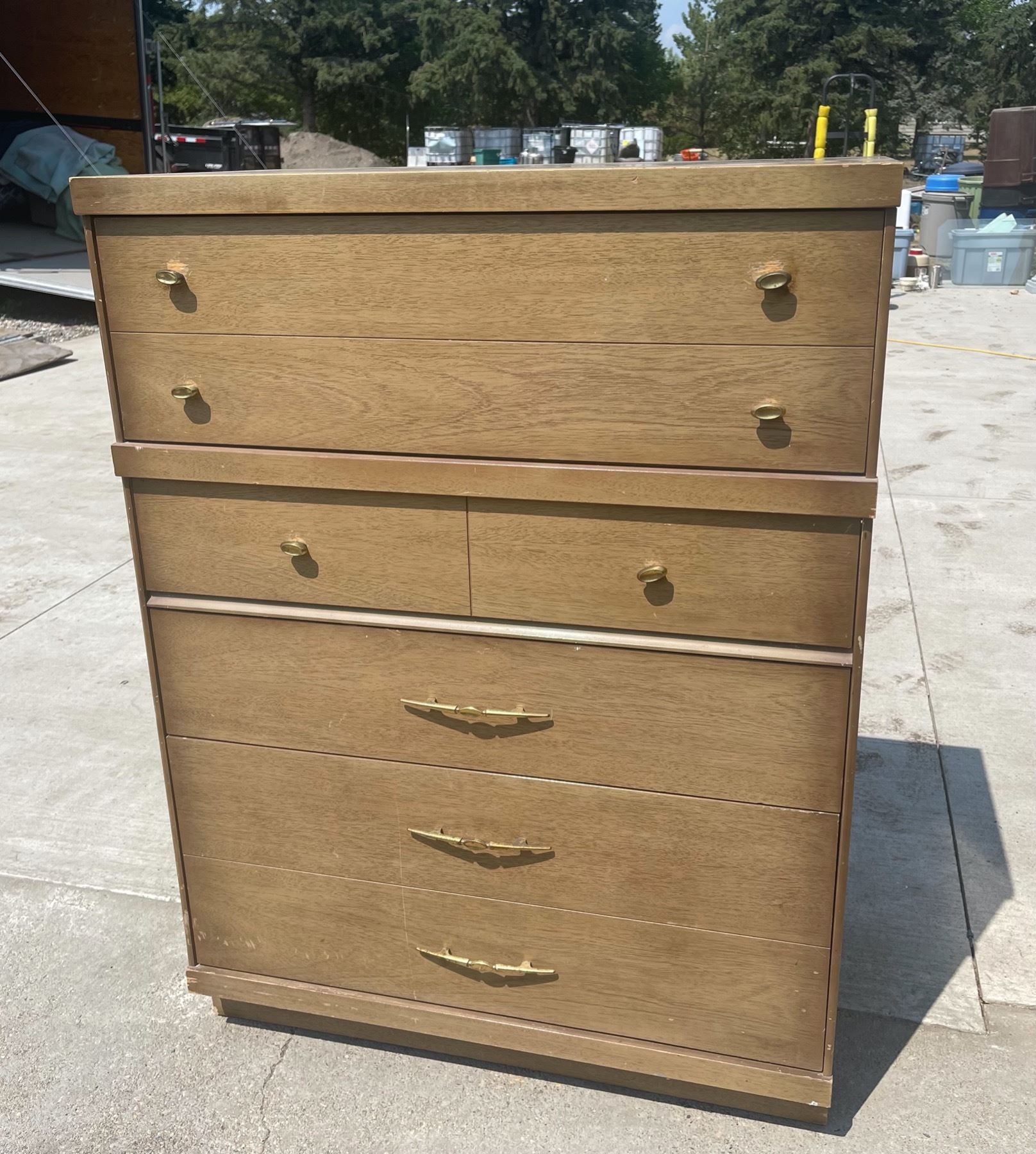 bassett furniture industries dresser Mid Century Modern Vintage "Aztec" Walnut & Mirror Designed by Leo Jiranek Mayan Walnut Boston Mid Century Modern close drawer guide system mounted under the drawer Ventura Dresser | Bassett Furniture