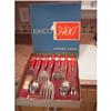 Image 1 : Ekco A&J Red and White Stripe #1400 Utensil Set#1987047