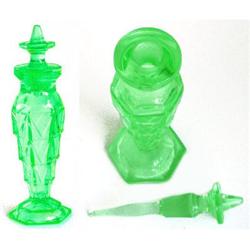 Tiffin Green Glass Chipperfield Perfume Bottle #1992177