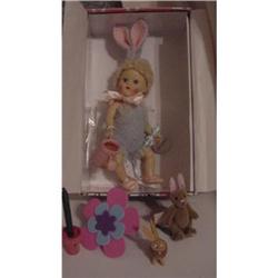 Doll Ginny Crib Crowd Easter Bunny UFDC MIB #1968771