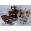 Image 1 : VINTAGE 4 MUSIC BOX'S PIANO