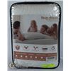 Image 1 : QUEEN MATTRESS COVER STAIN-RELEASE