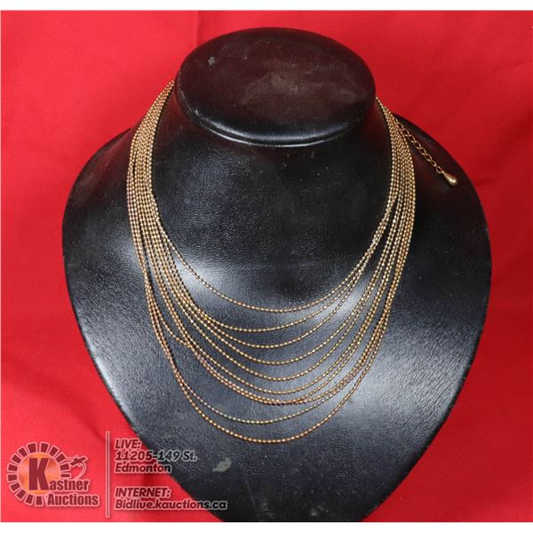 LAYERED CHAIN NECKLACE