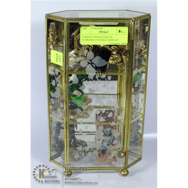VARIOUS MINIATURES IN FLOWERED VINTAGE DISPLAY