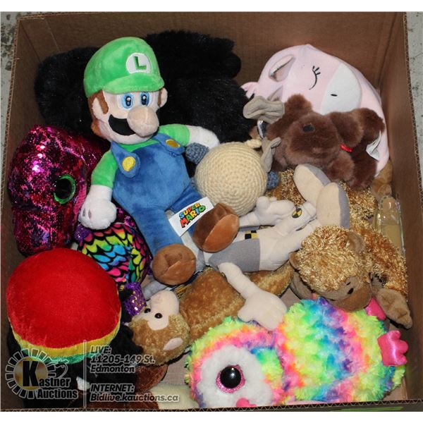 BOX FULL OF STUFFED ANIMALS INCLUDING SUPER