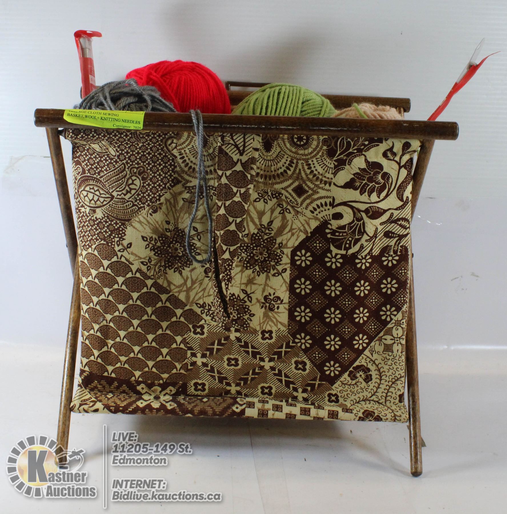 VINTAGE CLOTH SEWING BASKET,WOOL+ KNITTING NEEDLES
