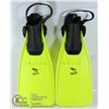 Image 1 : PAIR OF LIME GREEN IST PROLINE SIZE 34-37 FLIPPERS